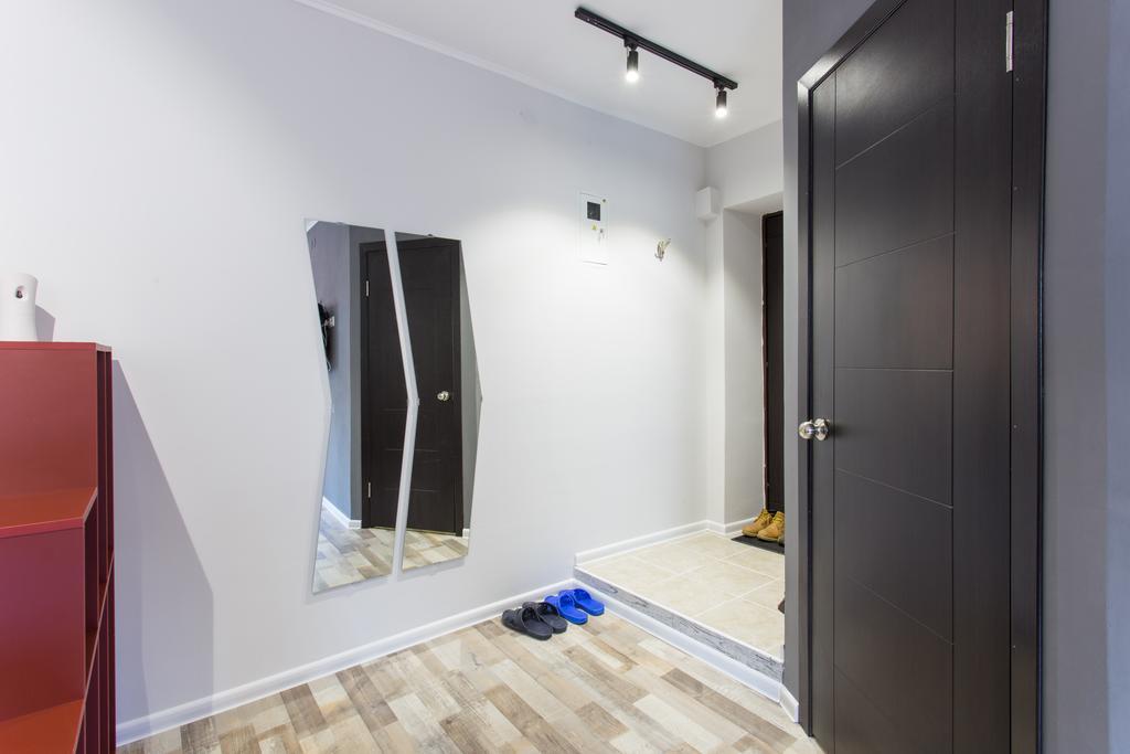 Loft Apartment Near Botanical Garden 哈尔科夫 外观 照片